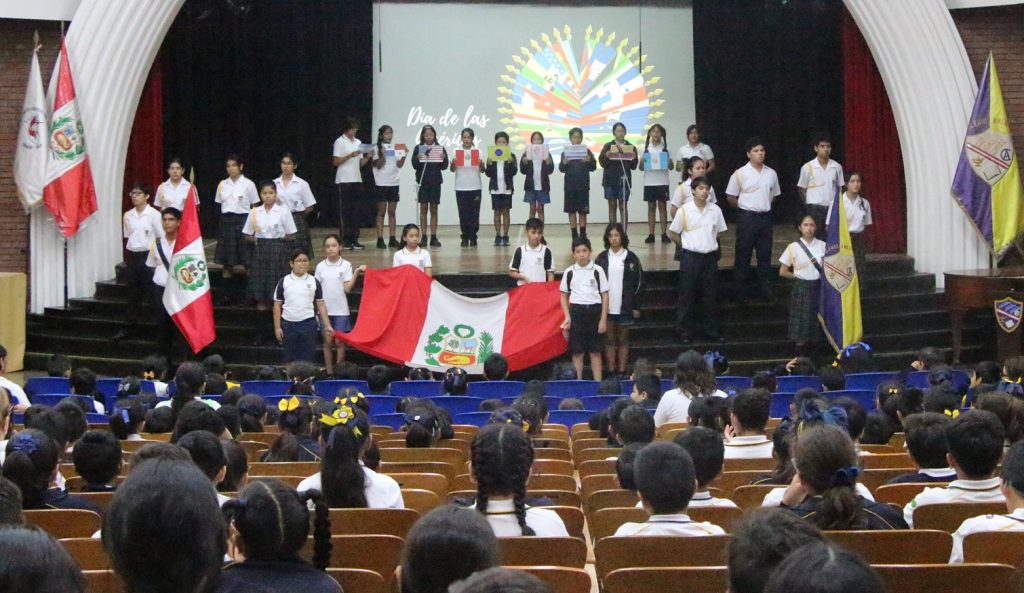 Estudiantes de 6to. C de primaria presentan ceremonia cívica sobre el “Día de las Américas”