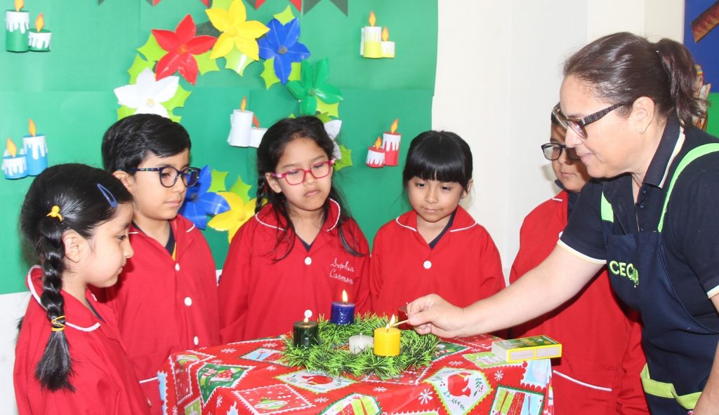 Estudiantes celebran en sus salones la tercera fecha de adviento – 2024 – “Gozo” 