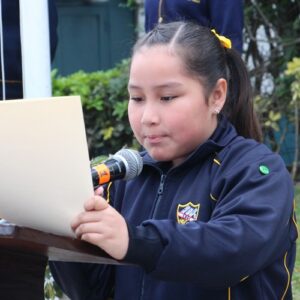 3.º grado C de primaria – Ceremonia Cívica por el Día de la Biblia