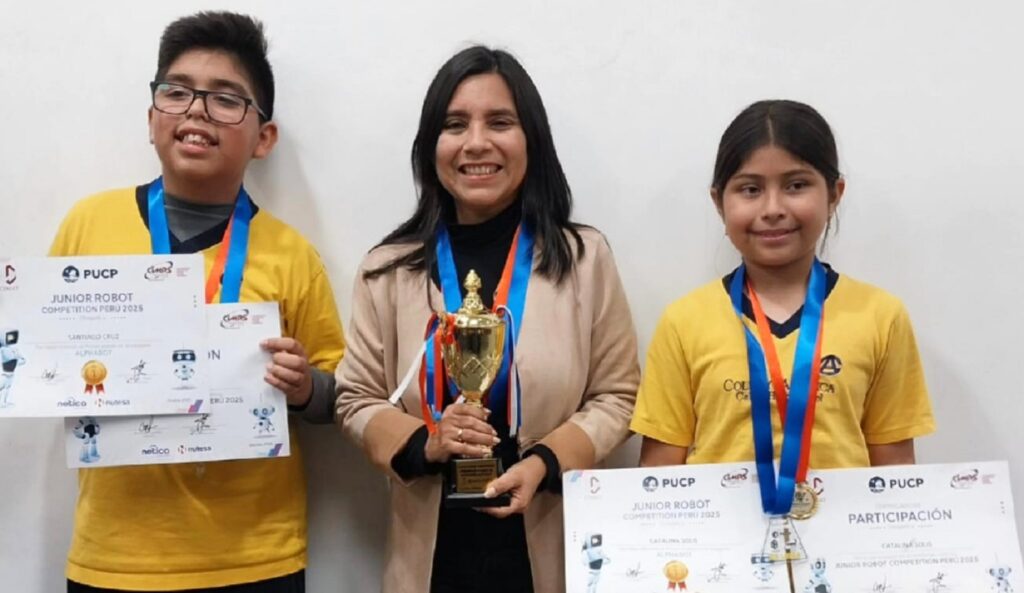 Estudiantes de 5.° grado de primaria destacan en el Junior Robot Competition Perú 2025