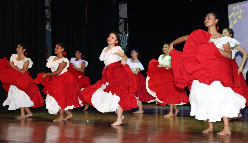 Clausura de Talleres Deportivos y Formativos 2025: Presentación de Logros y Talentos Estudiantiles